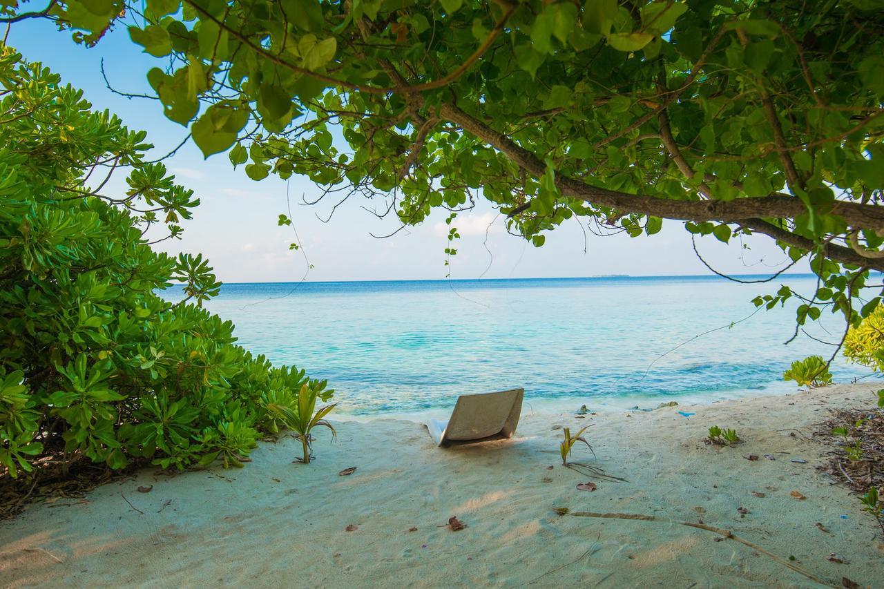 Kirulhiya Maldives Hotel Omadhoo Exterior photo